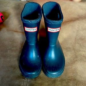 Toddler size 6 Hunter boots